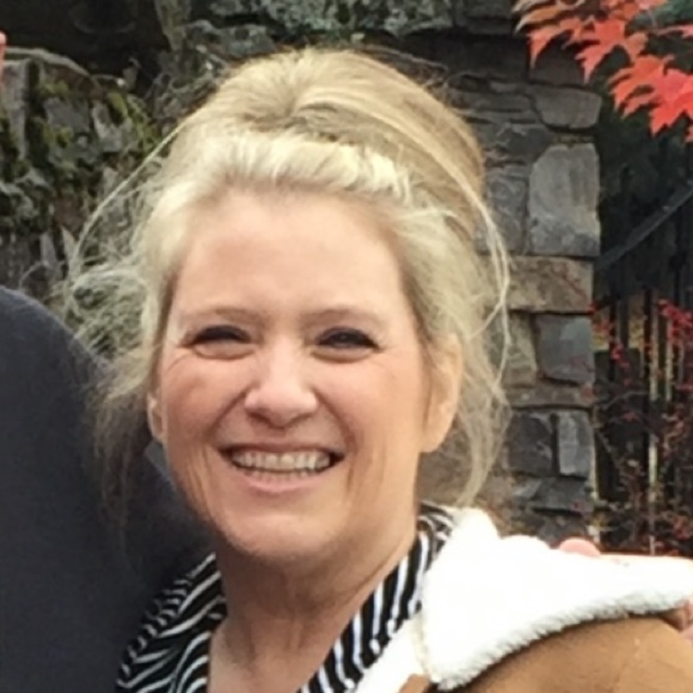 Meet your Posher, Debbie